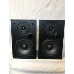 Polk R15 Bookshelf Speakers